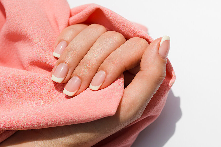 Francuski manikir i pedikir