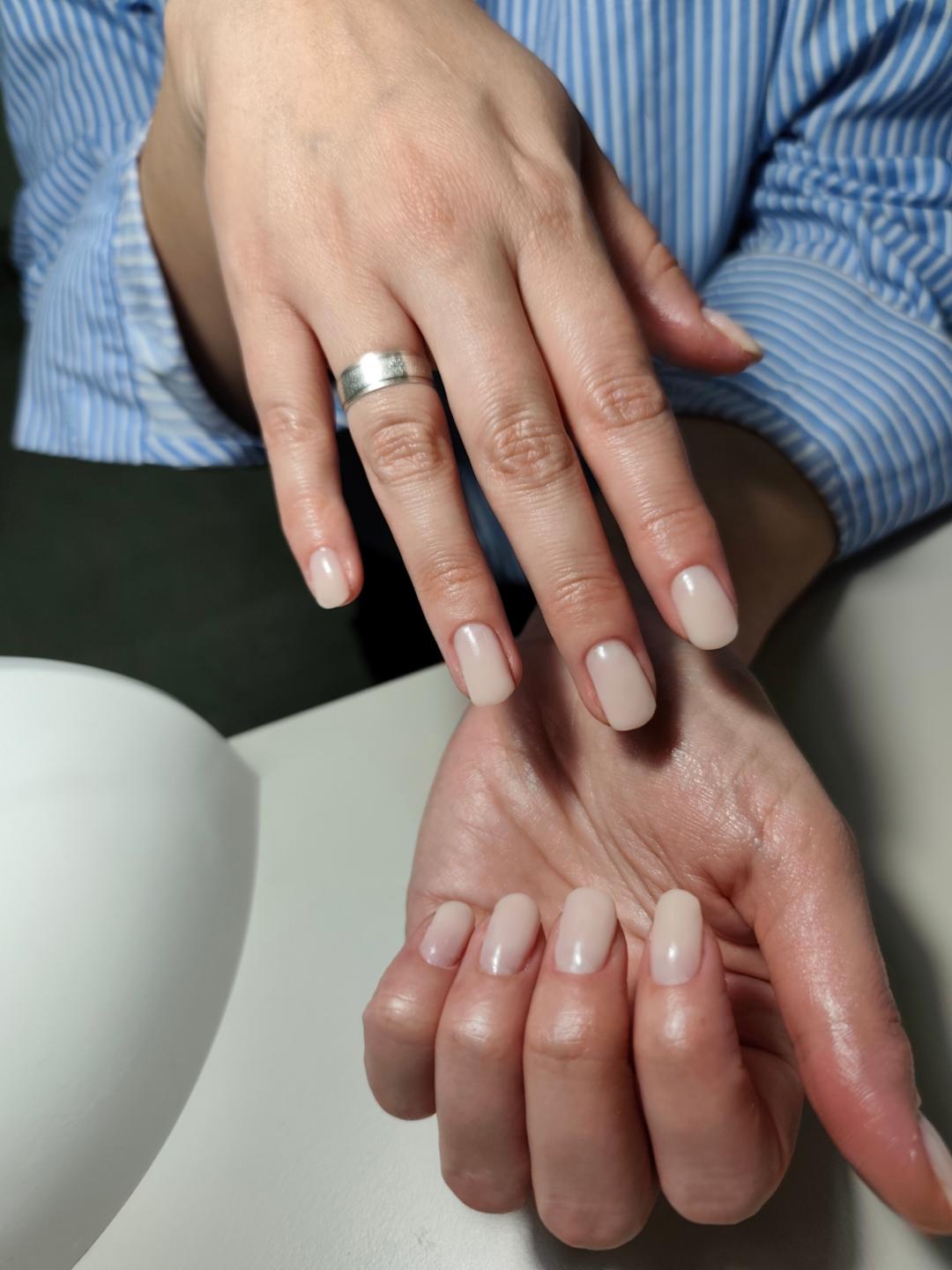 Tajne jednog beauty salona #sarajevo Gel lak Ojačavanje noktiju gelom - S dužina