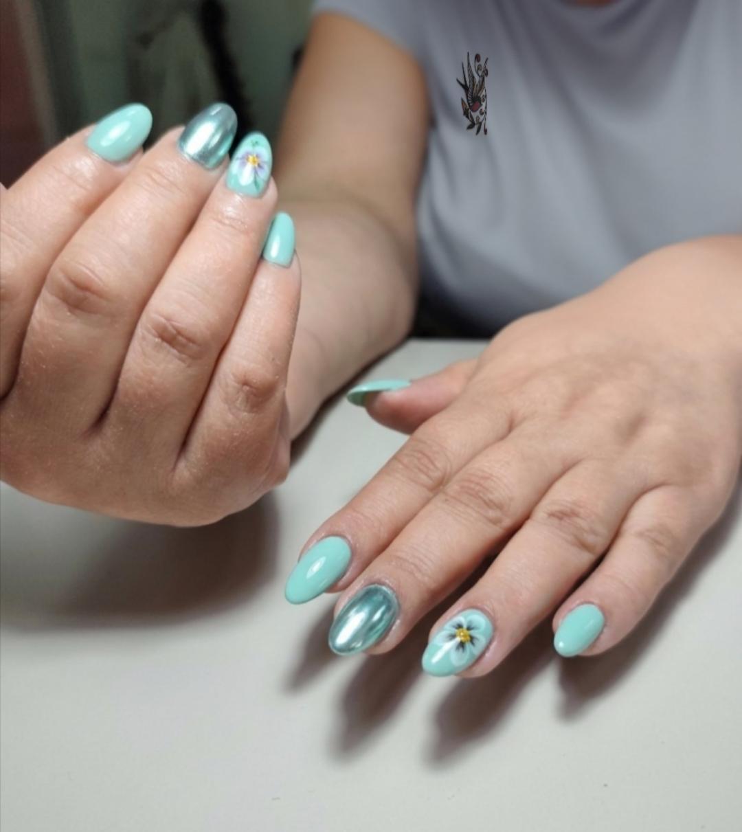 Nadogradnja noktiju Gel x tipsa + gel u boji - Tajne jednog beauty salona, Sarajevo Nadogradnja noktiju Nokti Nadogradnja noktiju, Sarajevo, Ilidža