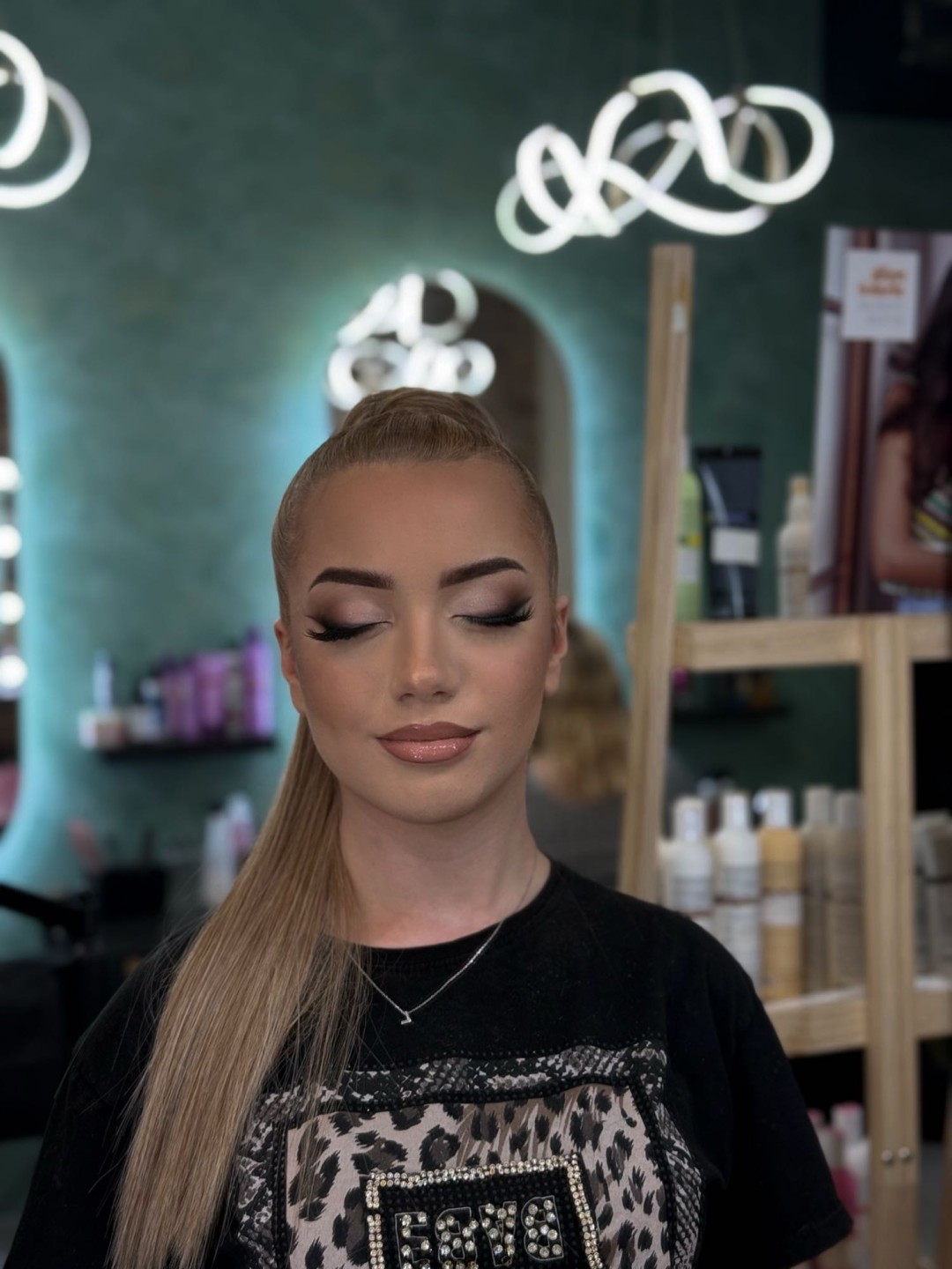Idelle Studio #sarajevo Make-up / šminkanje Profesionalno šminkanje + vještačke trepavice - večernja šminka