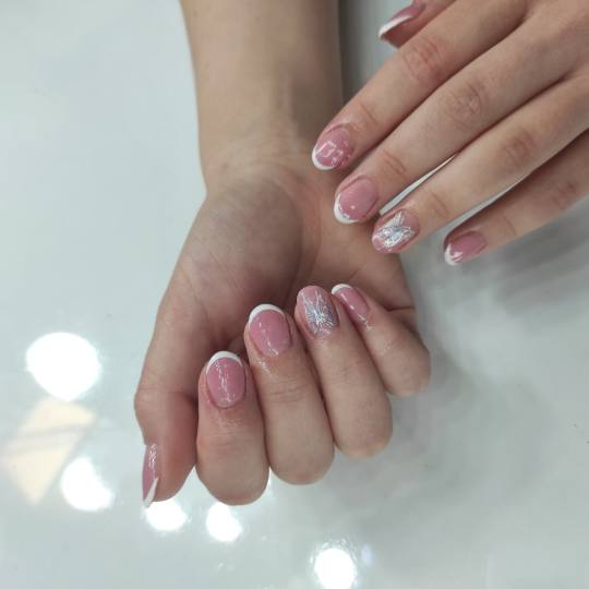 Scandal Beauty Lounge #sarajevo Ojačavanje noktiju Ojačavanje prirodnih noktiju gelom