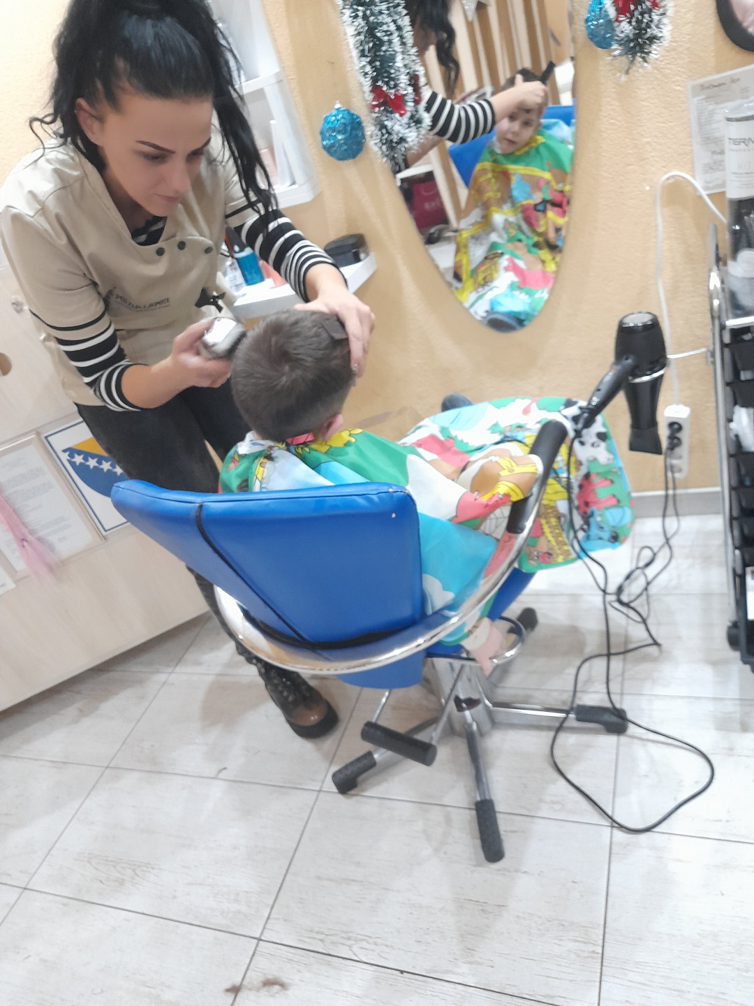 Poezija ljepote #sarajevo Feniranje i stilizovanje Feniranje na sve duzine