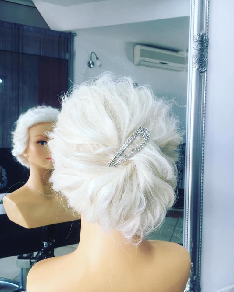 Svečana frizura složena - kratka kosa - Frisco, Sarajevo Svečane i frizure za svadbu Frizerski saloni Svečane i frizure za svadbu, Sarajevo, Centar - Stari Grad