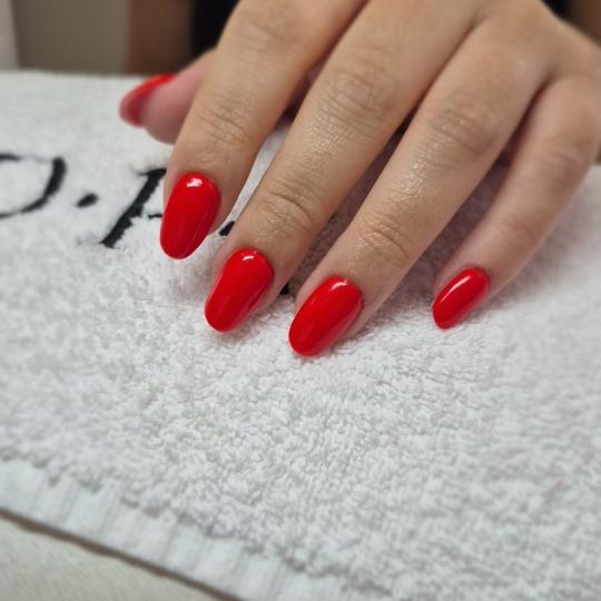 Gaia beauty & beyond #banjaluka Manikir Manikir + gel lak - M dužina