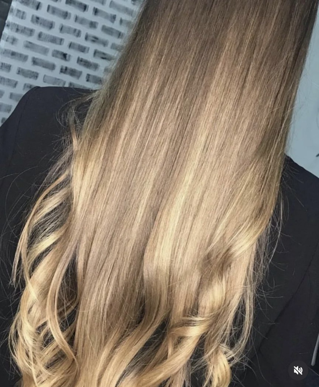 Glam Central #sarajevo Farbanje kose Farbanje cijele dužine + feniranje - kosa srednje dužine