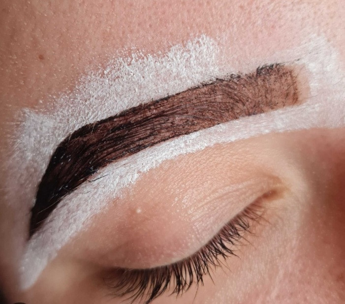 Poezija ljepote #sarajevo Trajna šminka Puder obrve