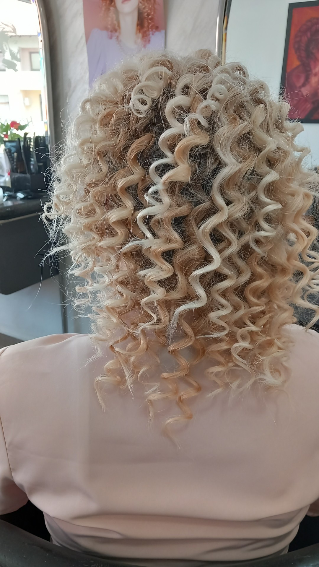 Snježana #sarajevo Svečane i frizure za svadbu Svečana frizura - složena