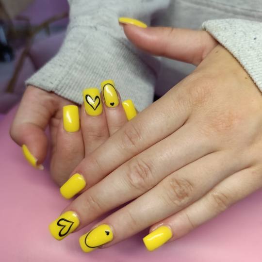 Poezija ljepote #sarajevo Nadogradnja noktiju Nadogradnja noktiju tipsama