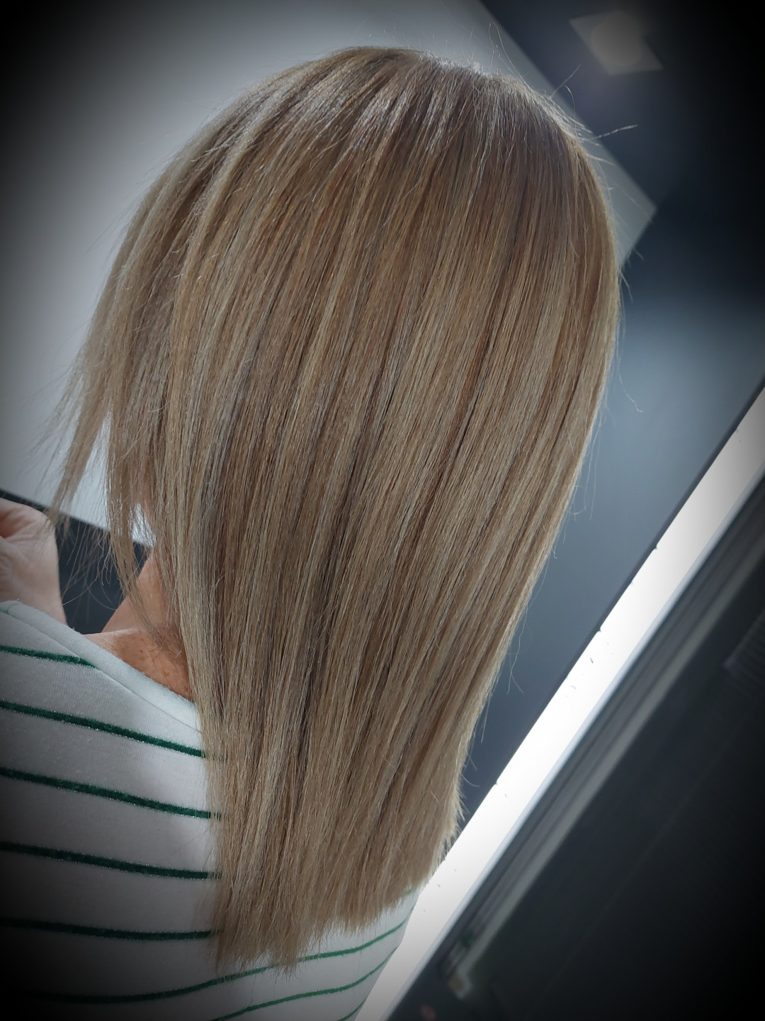 Pramenovi na foliju - kosa srednje dužine - Frisco, Sarajevo Pramenovi Frizerski saloni Pramenovi, Sarajevo, Centar - Stari Grad