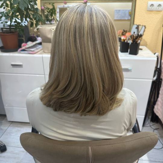Poezija ljepote #sarajevo Ombre, sombre, balayage Balayage - kosa srednje dužine