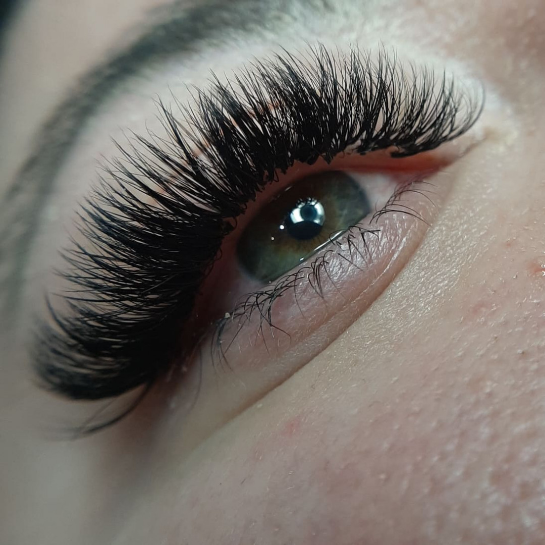 Nadogradnja trepavia - ruski volumen - La Vie beauty centar, Sarajevo Nadogradnja trepavica Lice Nadogradnja trepavica, Sarajevo, Centar - Stari Grad