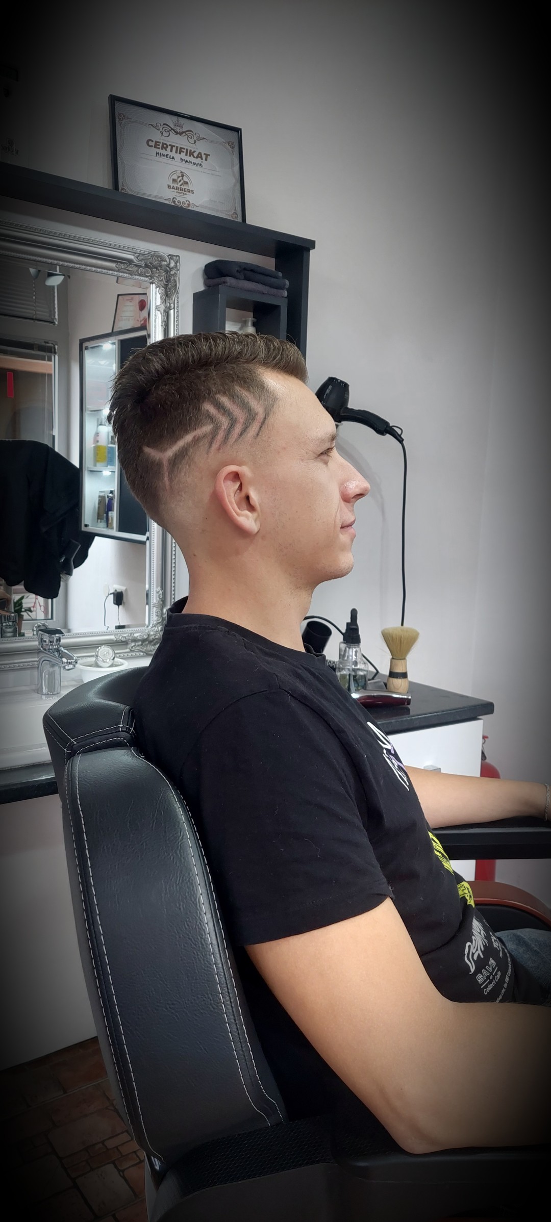 Frisco #sarajevo Muško šišanje Muško šišanje - klasično