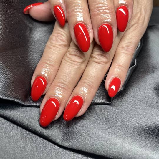 Artistic Beauty #sarajevo Ojačavanje noktiju Geliranje prirodnih noktiju