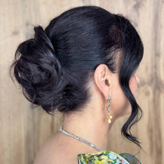 Lovely Em salon & head spa usluga