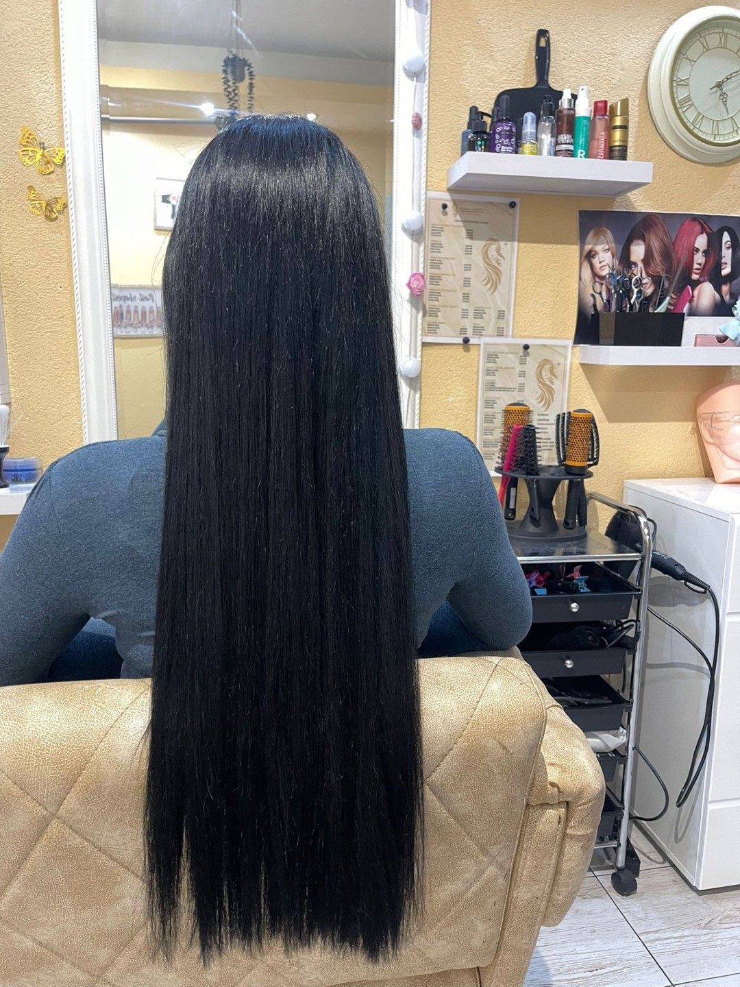 Poezija ljepote #sarajevo Žensko šišanje Žensko šišanje + pranje kose + feniranje - extra duga kosa