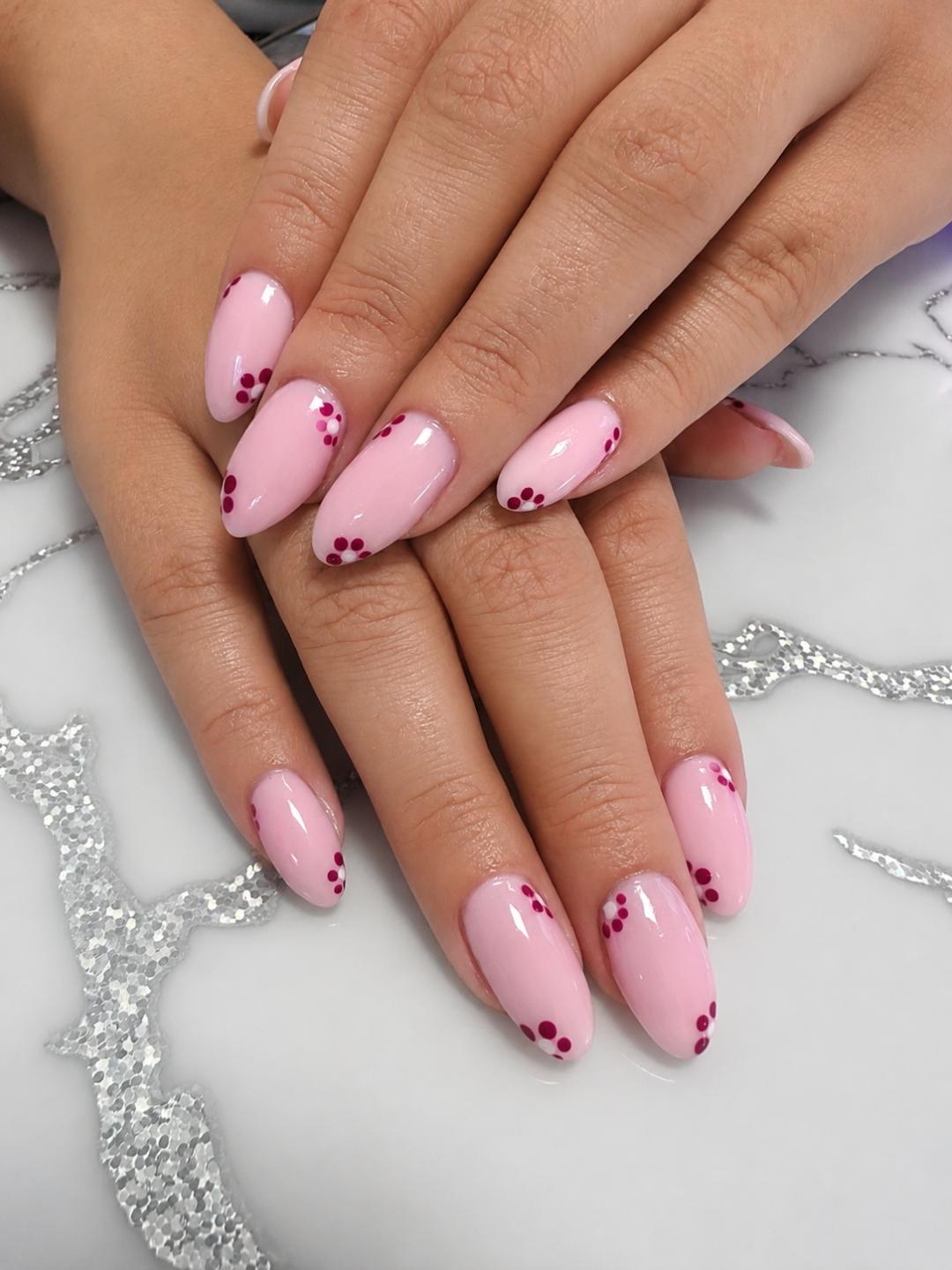 SD Nail Studio #sarajevo Manikir Nadogradnja noktiju full cover tipsama +french ili ukrasi