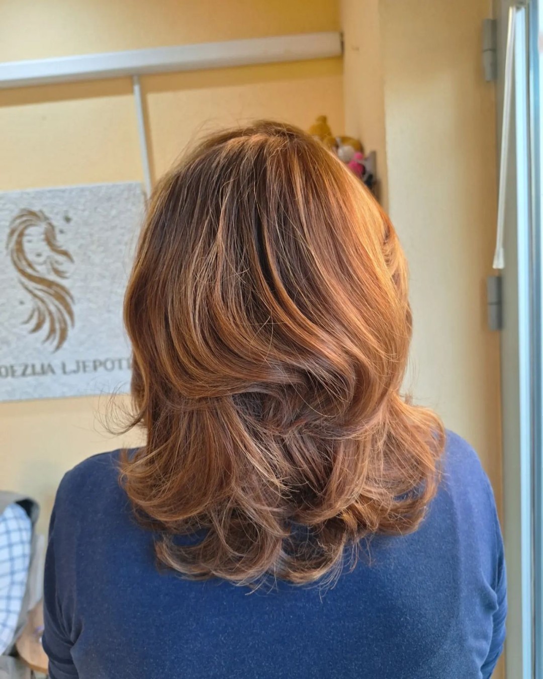 Poezija ljepote #sarajevo Ombre, sombre, balayage Balayage / ombre + šišanje + feniranje - sve dužine