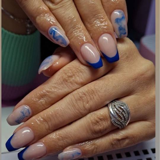 Poezija ljepote #sarajevo Ojačavanje noktiju Gel na prirodne nokte - boja