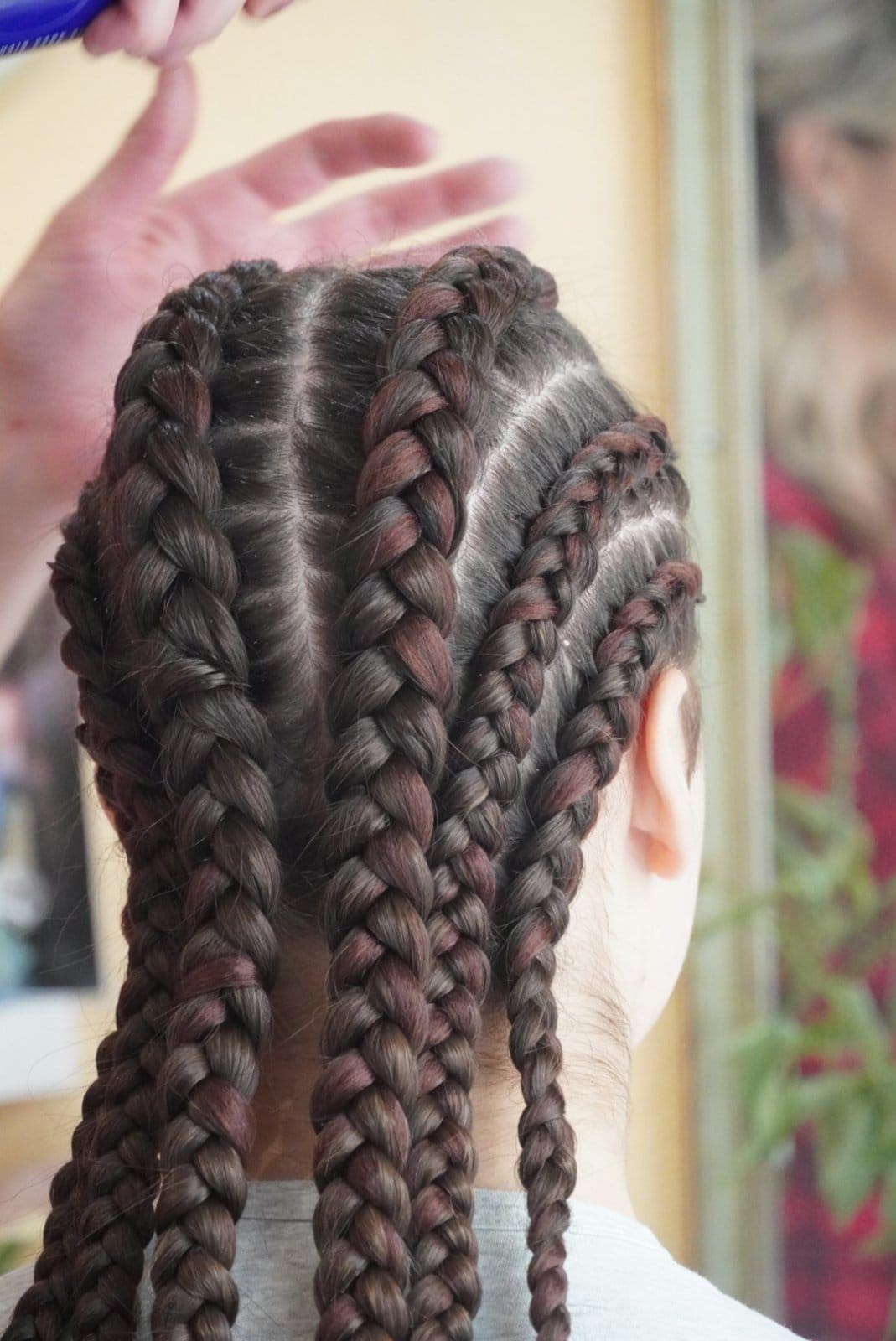 Poezija ljepote #sarajevo Pletenice, kike, punđe Pletenica - jedna