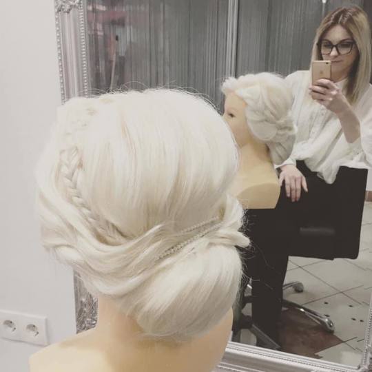 Frisco #sarajevo Svečane i frizure za svadbu Svečana frizura složena - kratka kosa