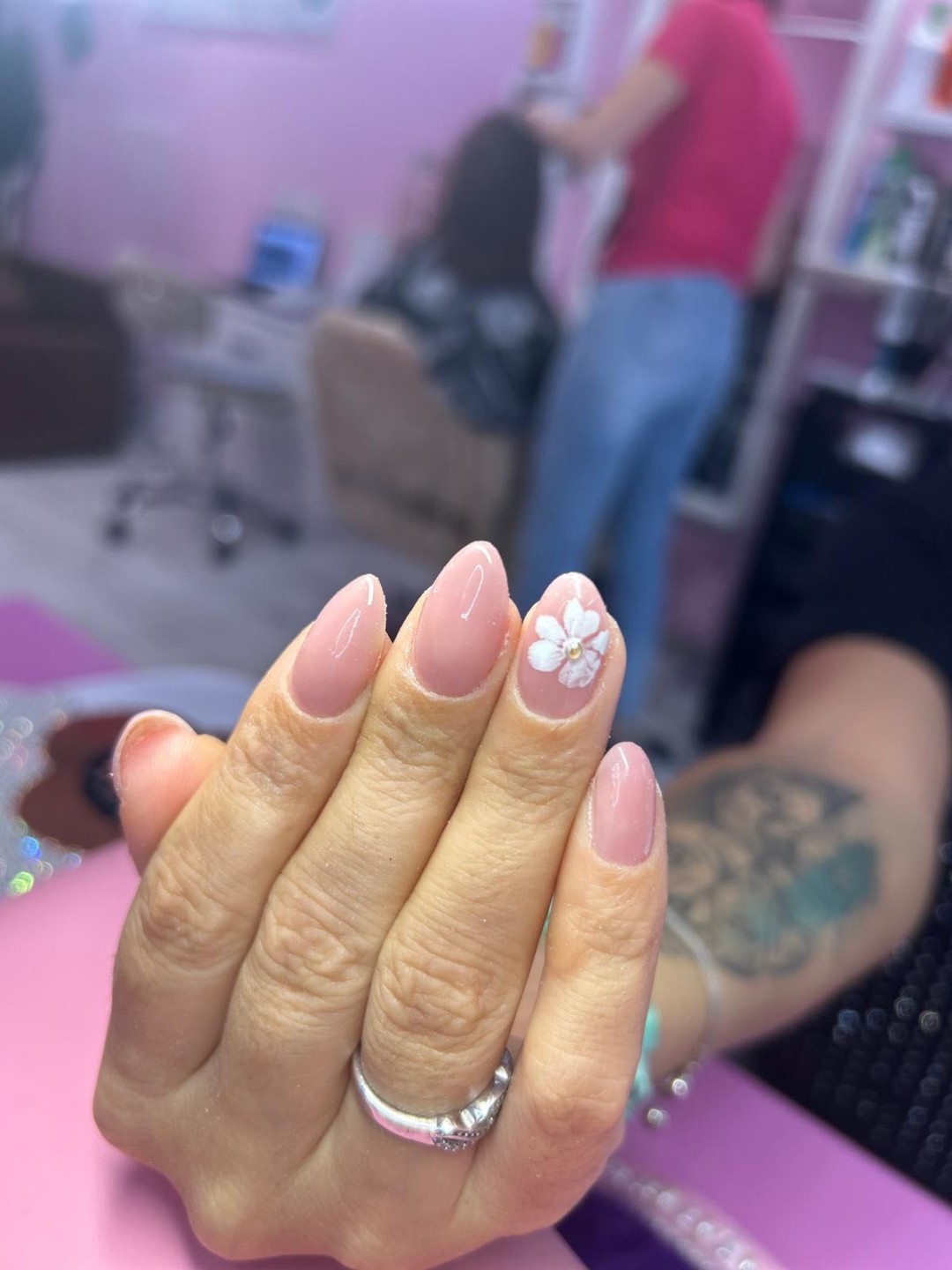 Poezija ljepote #sarajevo Ojačavanje noktiju Gel na prirodne nokte - boja