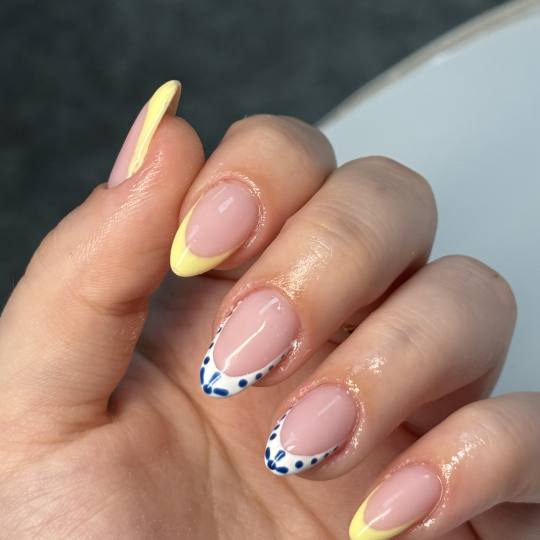 Artistic Beauty #sarajevo Ojačavanje noktiju Geliranje prirodnih noktiju