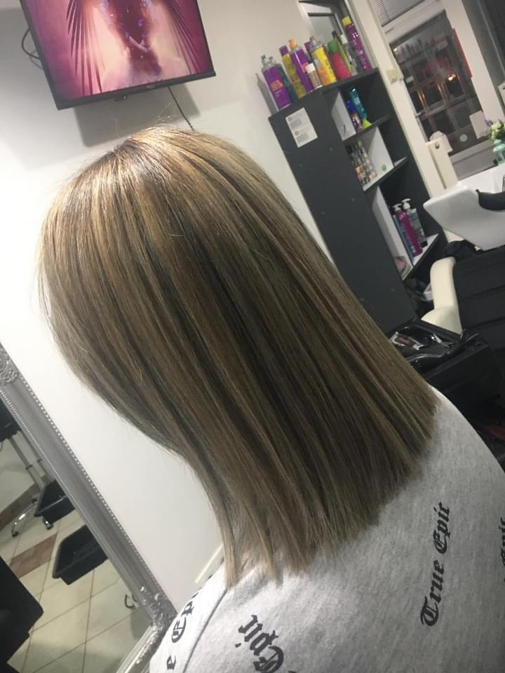 Pramenovi na foliju - kosa srednje dužine - Frisco, Sarajevo Pramenovi Frizerski saloni Pramenovi, Sarajevo, Centar - Stari Grad