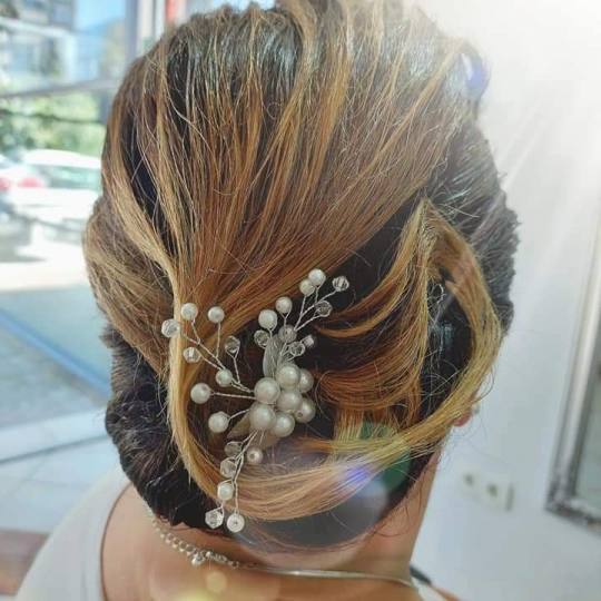 Frisco #sarajevo Svečane i frizure za svadbu Svečana frizura složena - kratka kosa