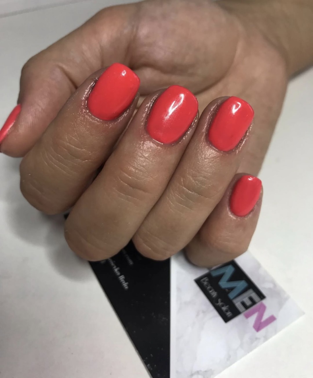 Damen #sarajevo Ojačavanje noktiju Geliranje prirodnih noktiju - ruke