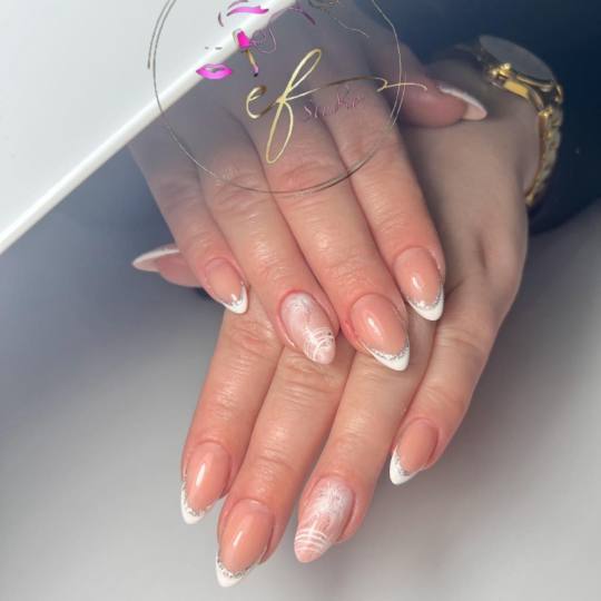 Studio ef #sarajevo Manikir Korekcija noktiju- srednja duzina