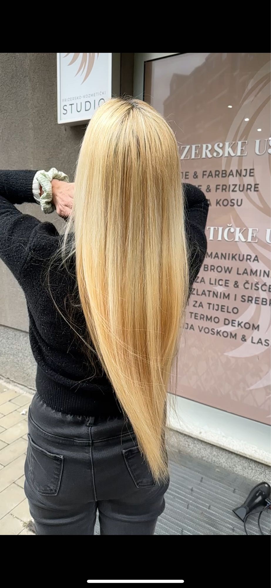 Pranje kose + feniranje - ekstra duga kosa - Poezija ljepote, Sarajevo Pranje kose Frizerski saloni Pranje kose, Sarajevo, Novo Sarajevo - Novi Grad