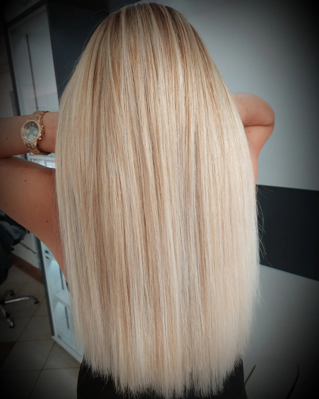 Žensko šišanje - ekstra duga kosa - Frisco, Sarajevo Žensko šišanje Frizerski saloni Žensko šišanje, Sarajevo, Centar - Stari Grad