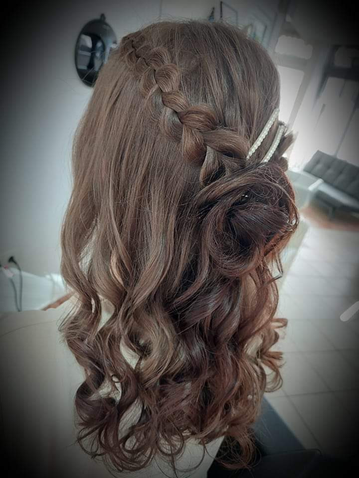 Svečana frizura jednostavna - kratka kosa - Frisco, Sarajevo Svečane i frizure za svadbu Frizerski saloni Svečane i frizure za svadbu, Sarajevo, Centar - Stari Grad