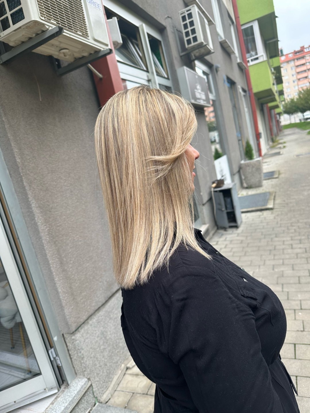 Poezija ljepote #sarajevo Pramenovi Pramenovi na foliju - kosa srednje dužine