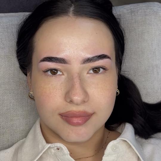 VILA Beauty Studio - SKIN & BROWS #zvornik Obrve BROWLIFT