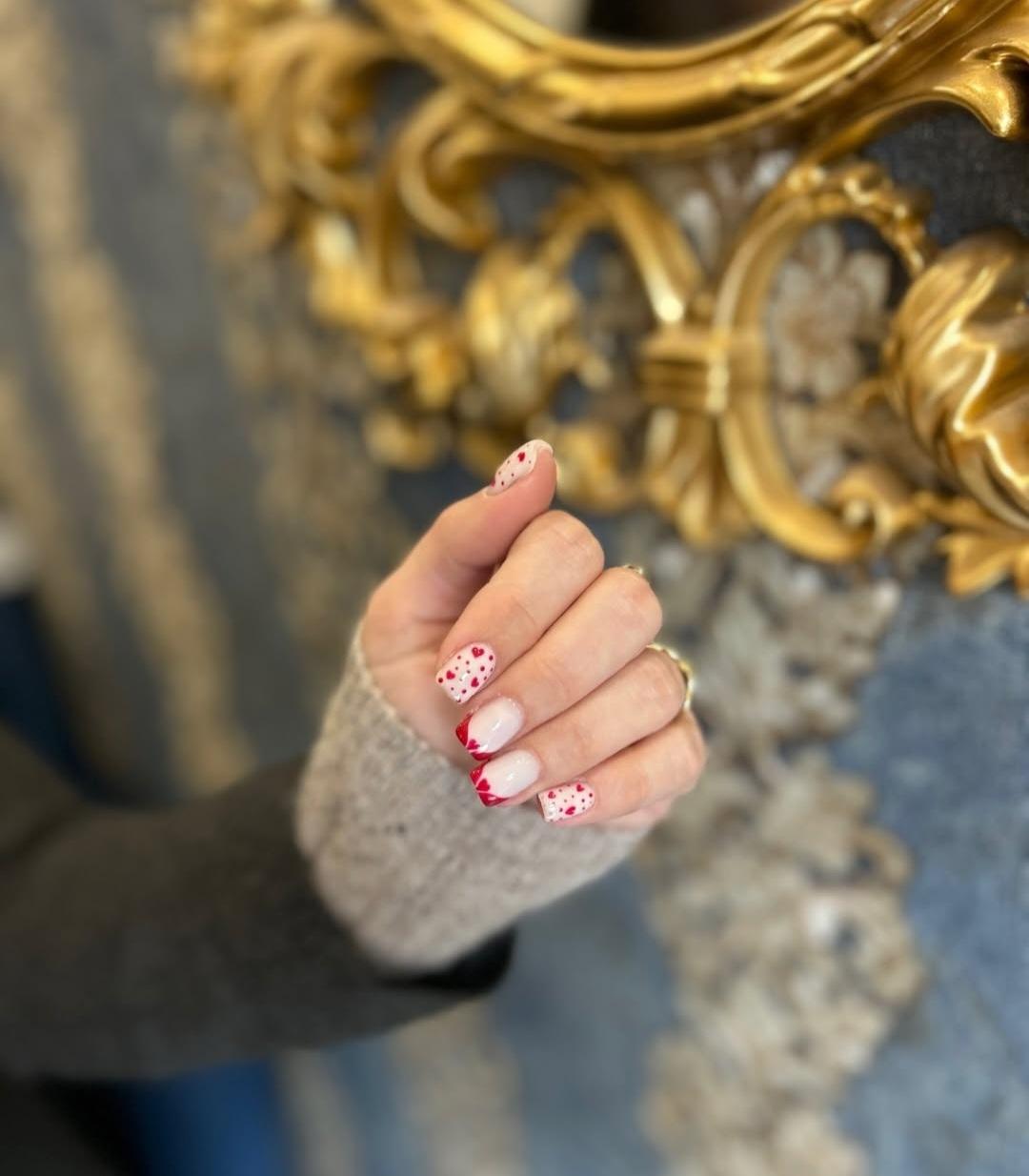 Angels Beauty - Banja Luka #banjaluka Gel lak Trajni lak - ruke