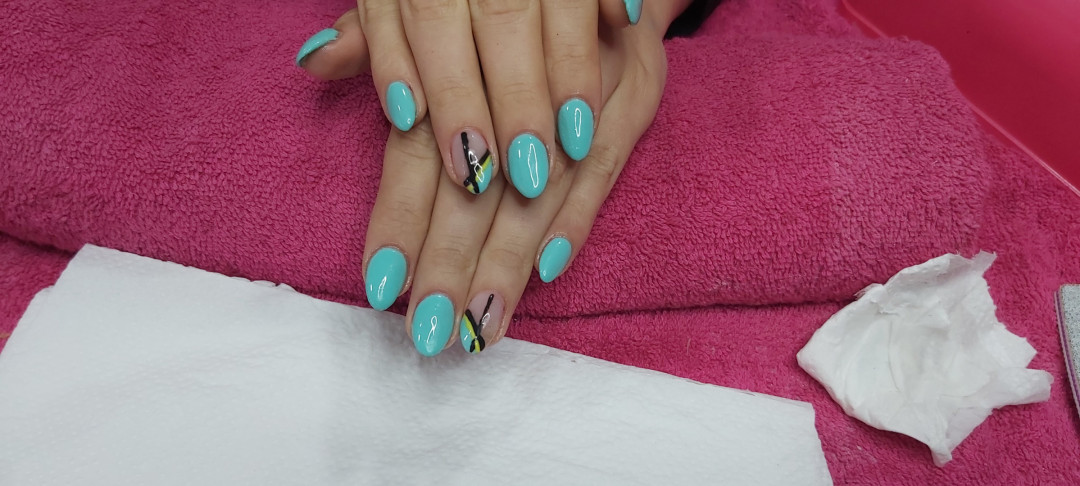 Shine - deaktivirano #sarajevo Izlivanje noktiju