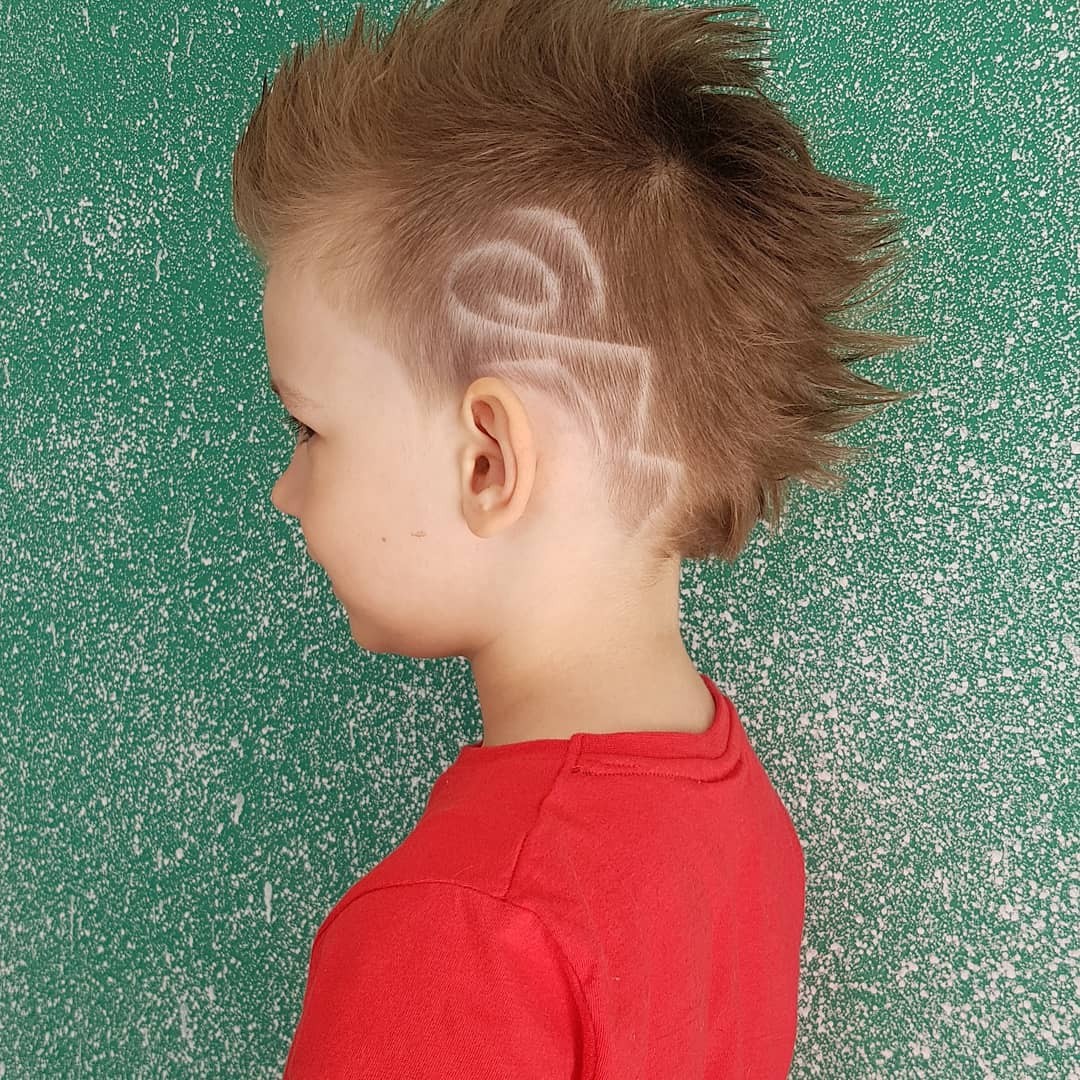 Basic beauty by Arijana #sarajevo Muško šišanje