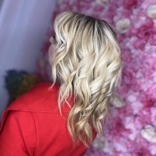 Al Qamar #sarajevo Uvijanje, lokne i talasi Uvijanje kose - duga kosa