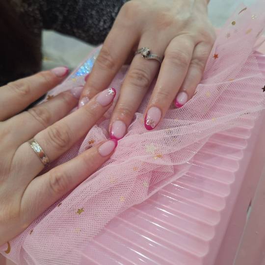 Poezija ljepote #sarajevo Ojačavanje noktiju Gel na prirodne nokte - boja