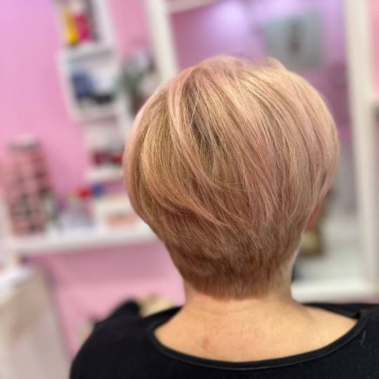 Poezija ljepote #sarajevo Farbanje kose Farbanje cijele dužine + žensko šišanje + feniranje - ko