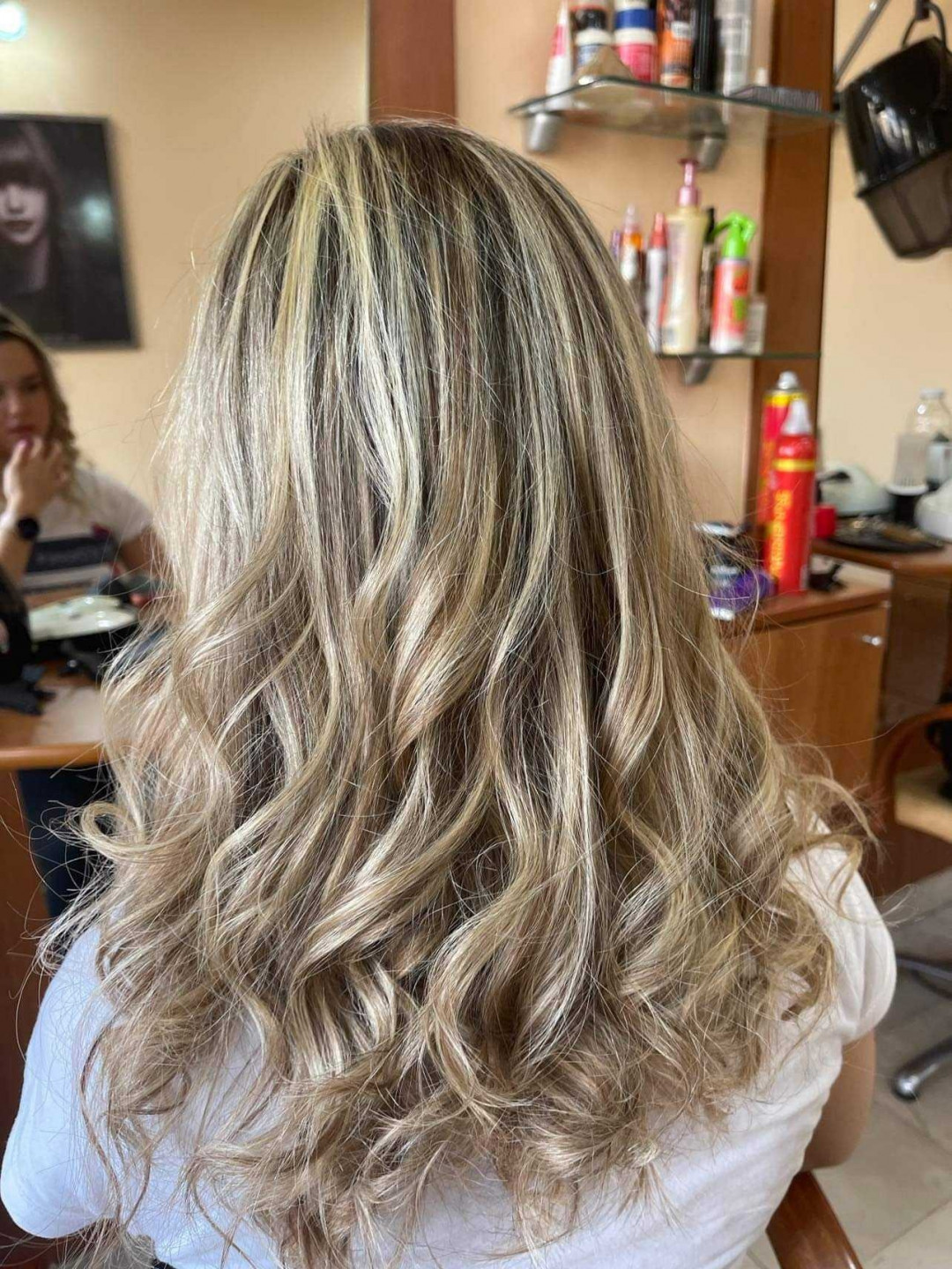 Bolero #sarajevo Feniranje i stilizovanje Feniranje + pranje kose - duga kosa