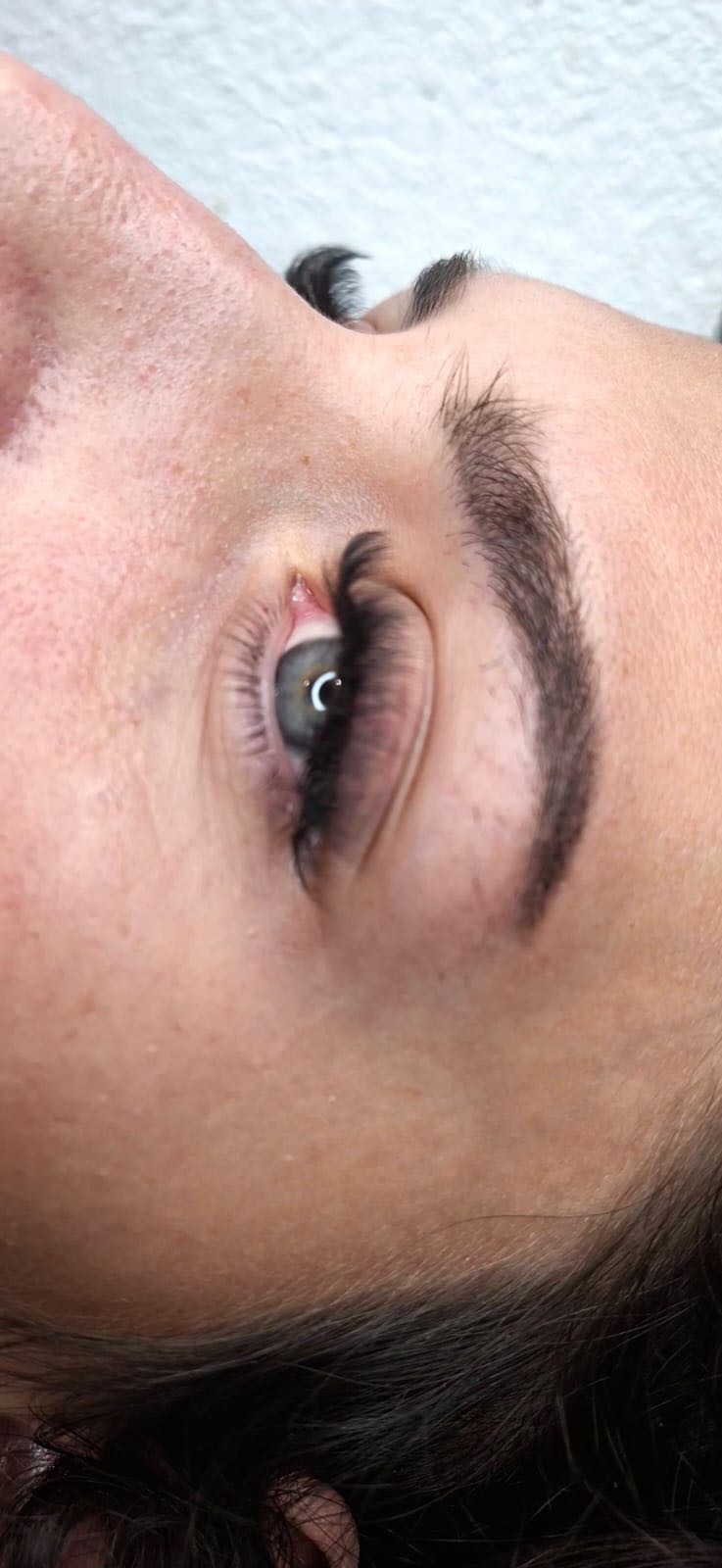 Poezija ljepote #sarajevo Nadogradnja trepavica Nadogradnja trepavica - ruski volumen