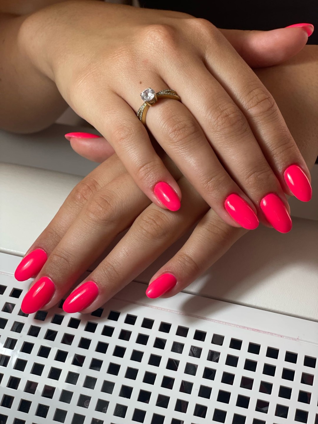 Kombinovana manikura + geliranje prirodnih noktiju - Shine, Sarajevo Manikir Nokti Manikir, Sarajevo, Novo Sarajevo - Novi Grad