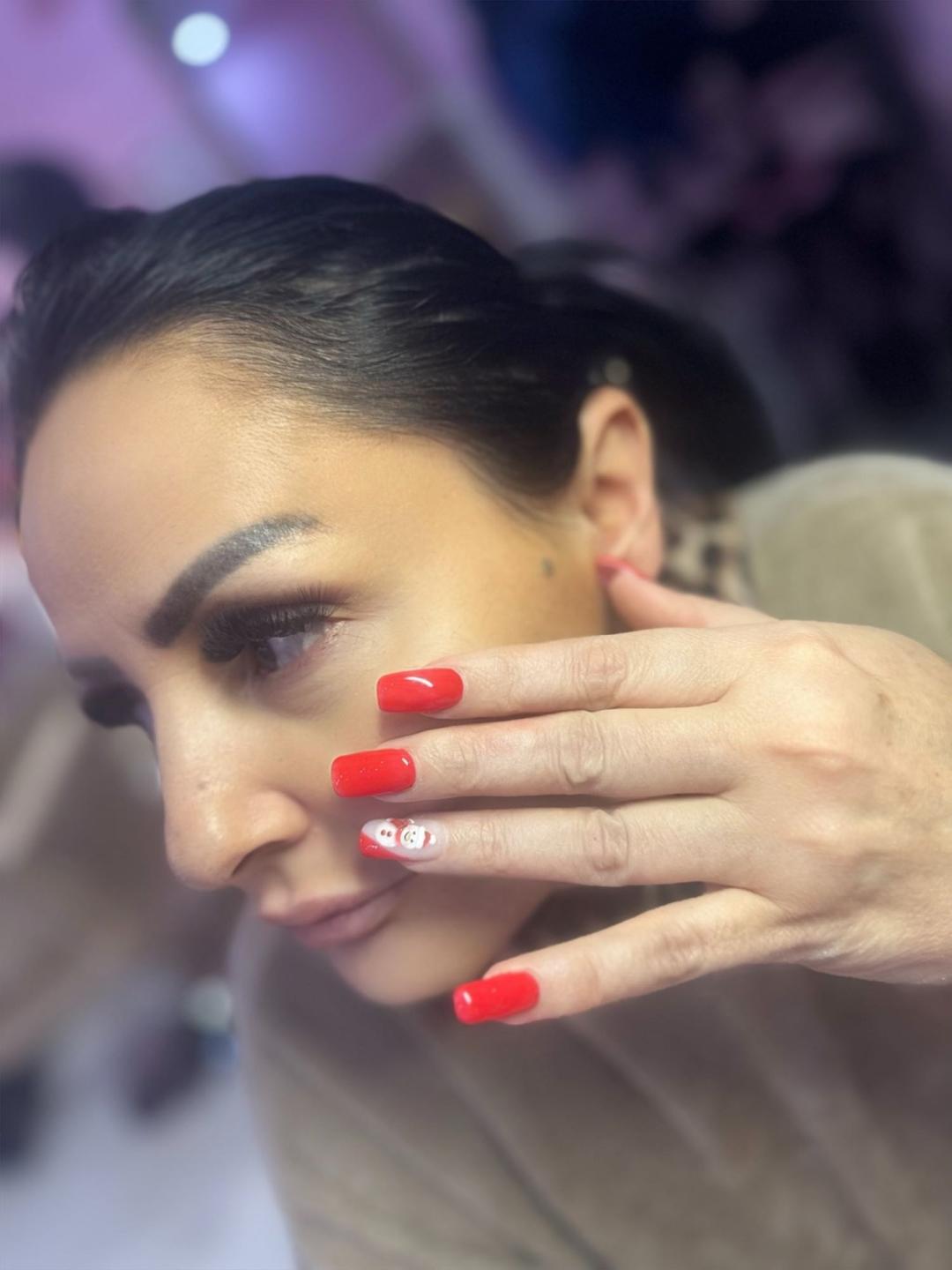 Poezija ljepote #sarajevo Nadogradnja noktiju Nadogradnja noktiju tipsama - french / ombre