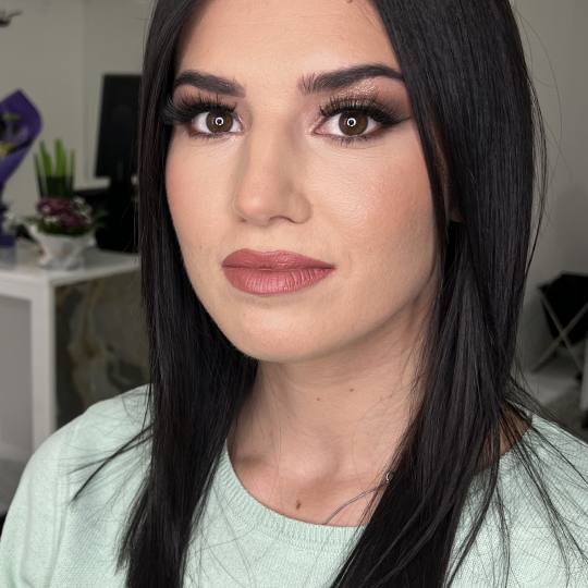 La Crème Beauty Studio #sarajevo Make-up / šminkanje Profesionalno šminkanje - svečana šminka (