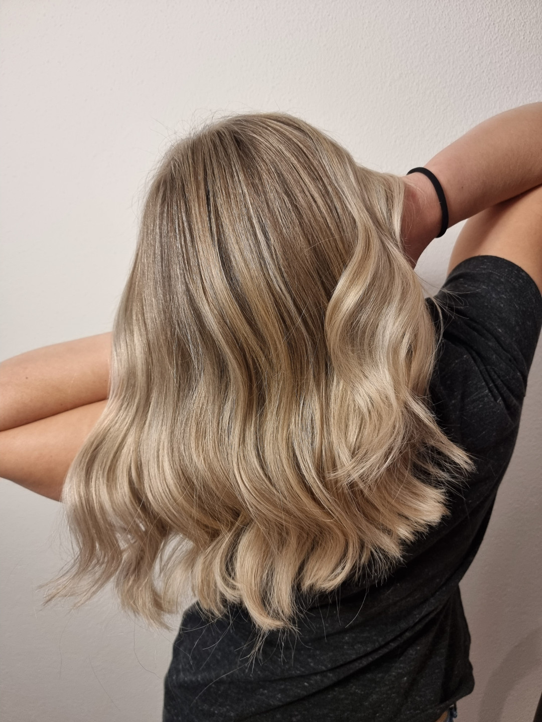 AirTouch Studio by Beba #sarajevo Ombre, sombre, balayage Balayage - kosa srednje dužine