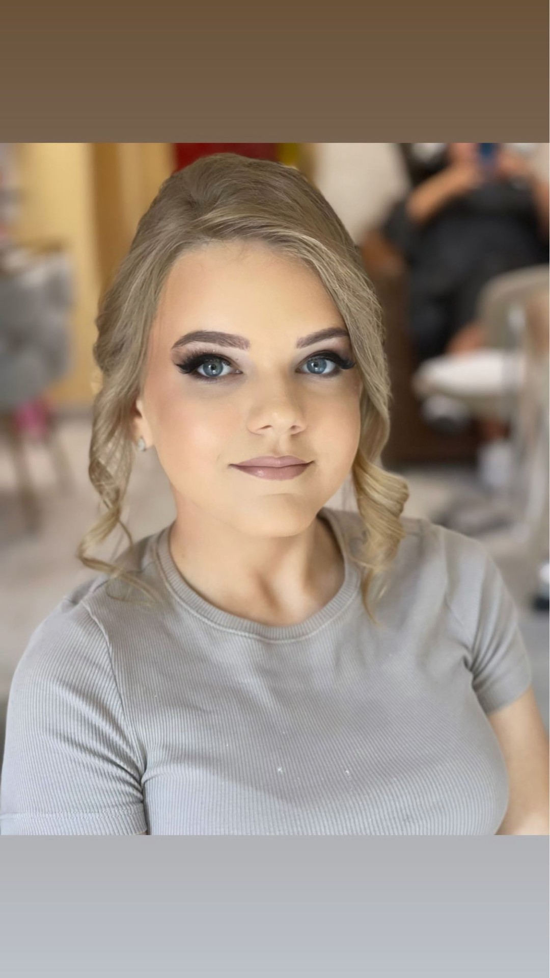 Poezija ljepote #sarajevo Svečane i frizure za svadbu Svečana frizura + profesionalno šminkanje