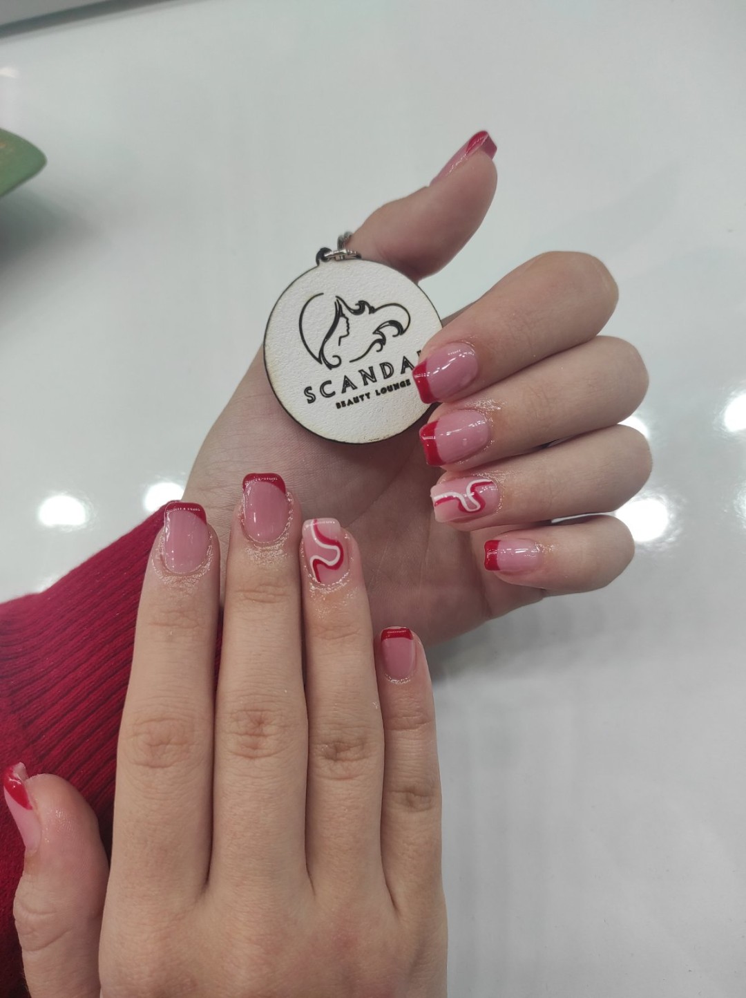 Scandal Beauty Lounge #sarajevo Nadogradnja noktiju Nadogradnja noktiju tipsama