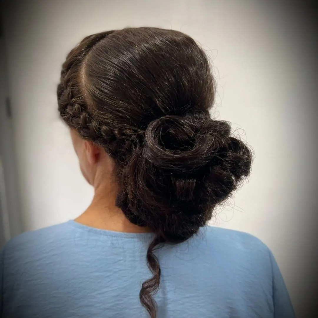 Svečana frizura složena - kratka kosa - Frisco, Sarajevo Svečane i frizure za svadbu Frizerski saloni Svečane i frizure za svadbu, Sarajevo, Centar - Stari Grad